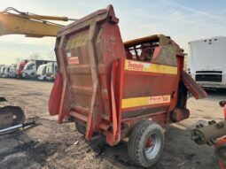 Teagle Tomahawk 8080 Bale Shredder full