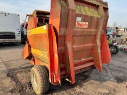 Teagle Tomahawk 8080 Bale Shredder full