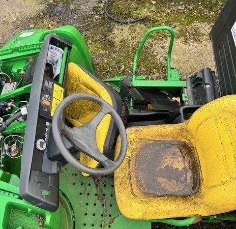 John Deere 2 Seat Gator full