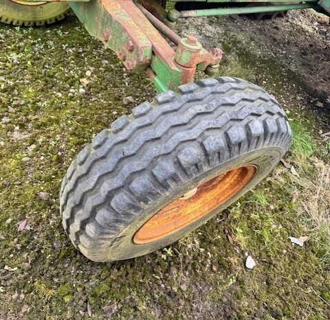 1977 John Deere 3130 2WD Tractor full