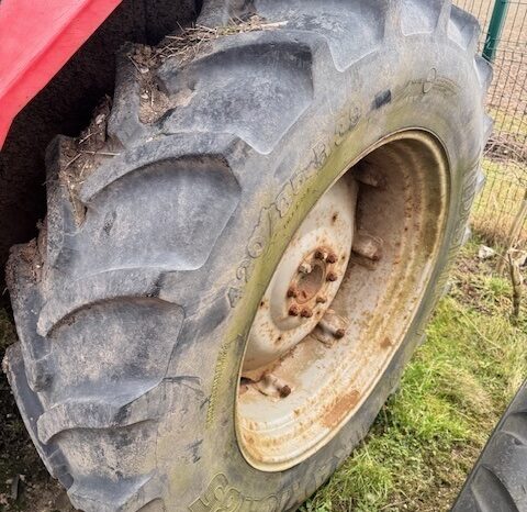 Massey Ferguson 3085 4WD Tractor full