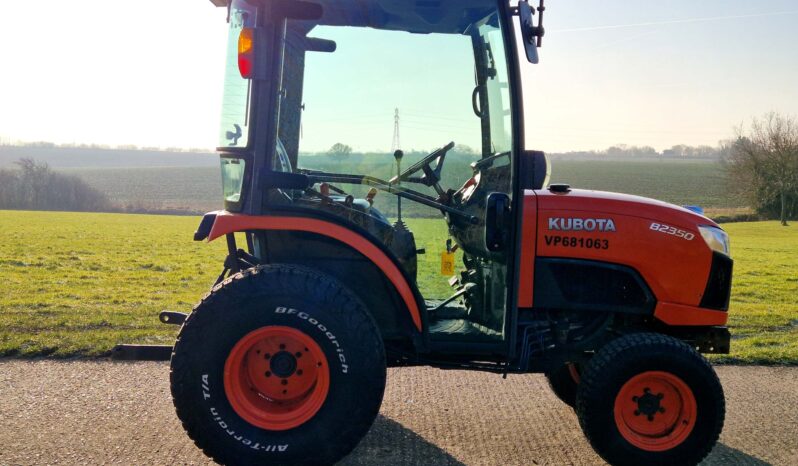 2016 Kubota B2350 4WD Compact tractor full