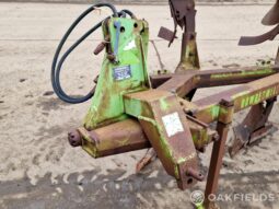 1982 Dowdeswell PP8A 4 furrow reverisble plough full