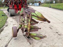 1982 Dowdeswell PP8A 4 furrow reverisble plough full