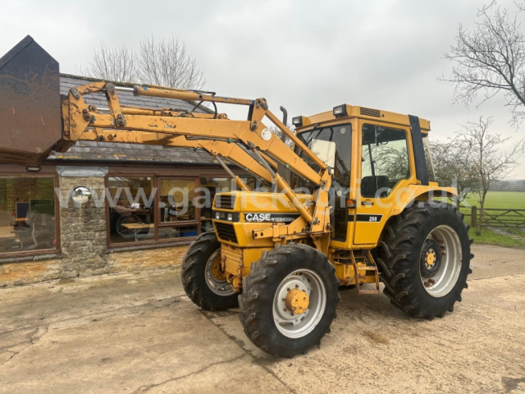 1988 CASE IH 288 XL (885)TRACTOR C/W LOADER 16,950 + VAT