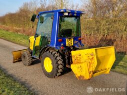 2013 John Deere 2320 HST 4WD full