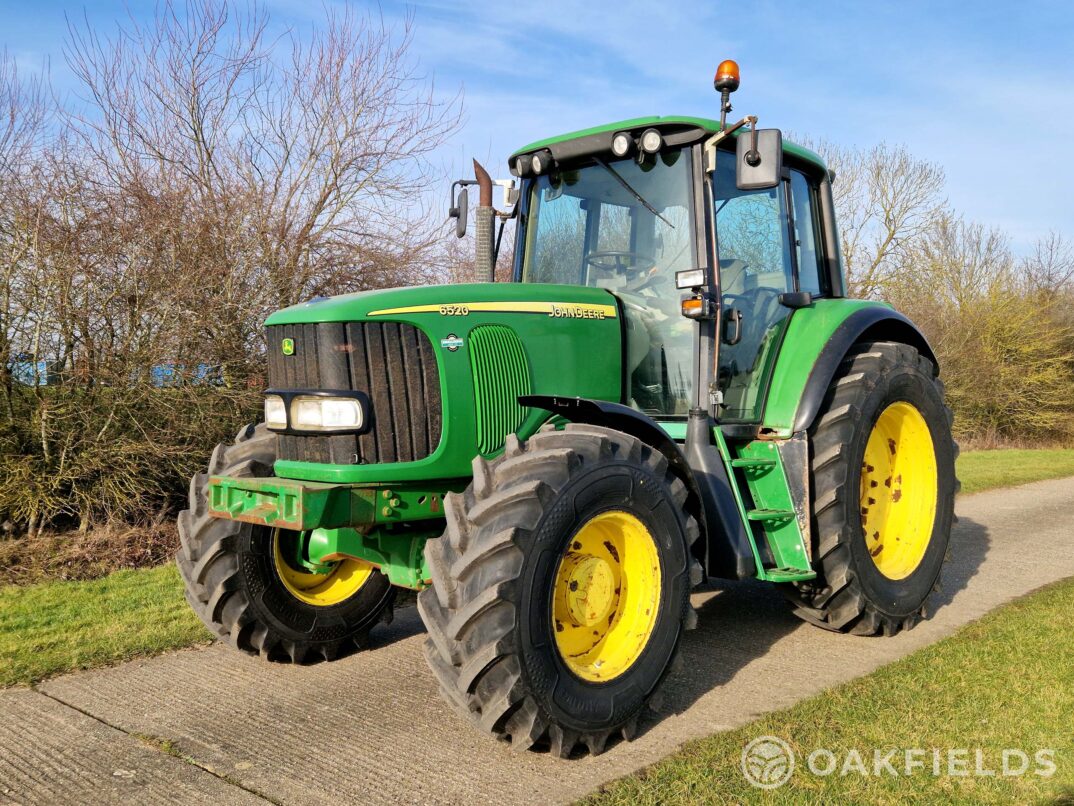 2005 John Deere 6520 Premium