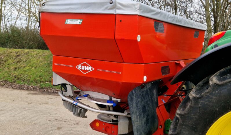 2007 Kuhn Axis 30.1 Fertiliser Spreader full