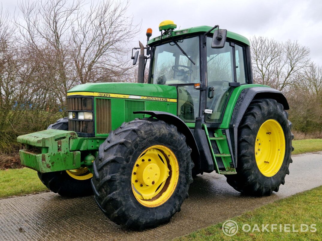 2001 John Deere 6910 TLS 4WD Tractor