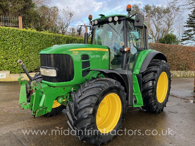 2010 John Deere 7530 Premium A/Powr c/w Front links & PTO