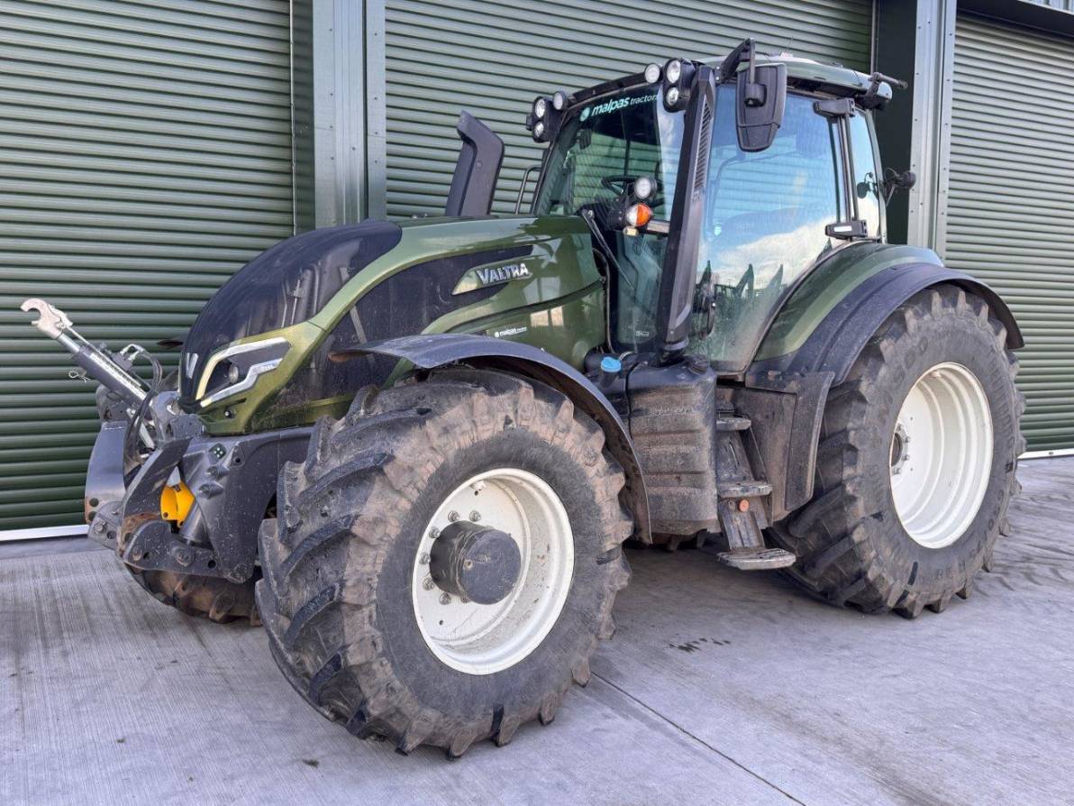 2023 Valtra T195 Versu  – POA for sale in Somerset