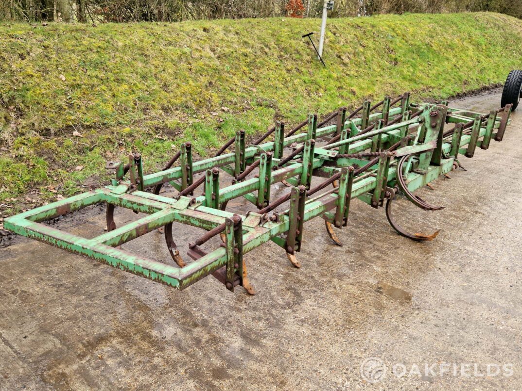 John Deere C10 5m Mounted Folding Springtine