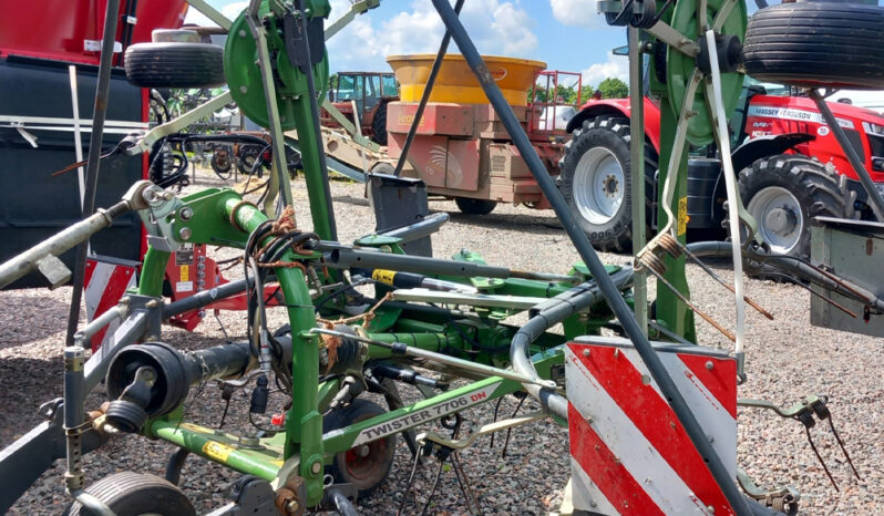 Used Fendt 7706 mounted tedder full