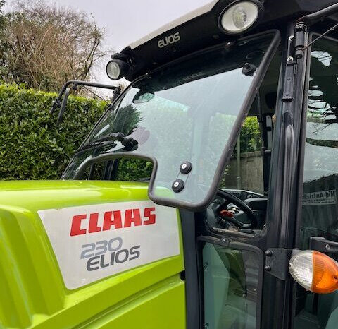 2019 Claas Elios 230 on row crop wheels full