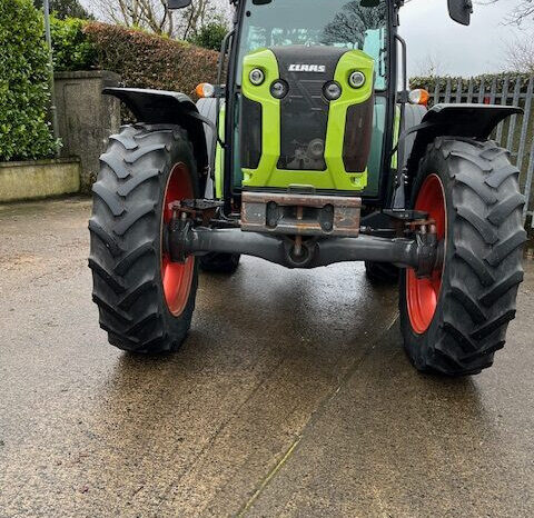 2019 Claas Elios 230 on row crop wheels full