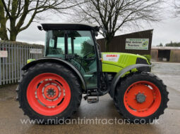 2019 Claas Elios 230 on row crop wheels full