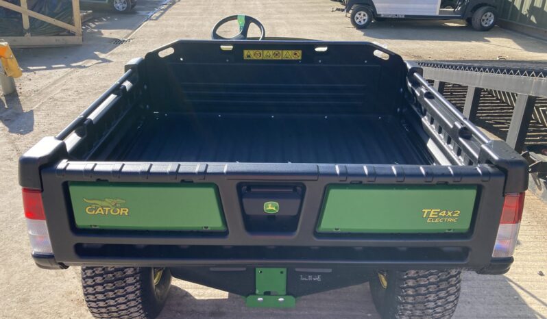 John Deere TE Gator full