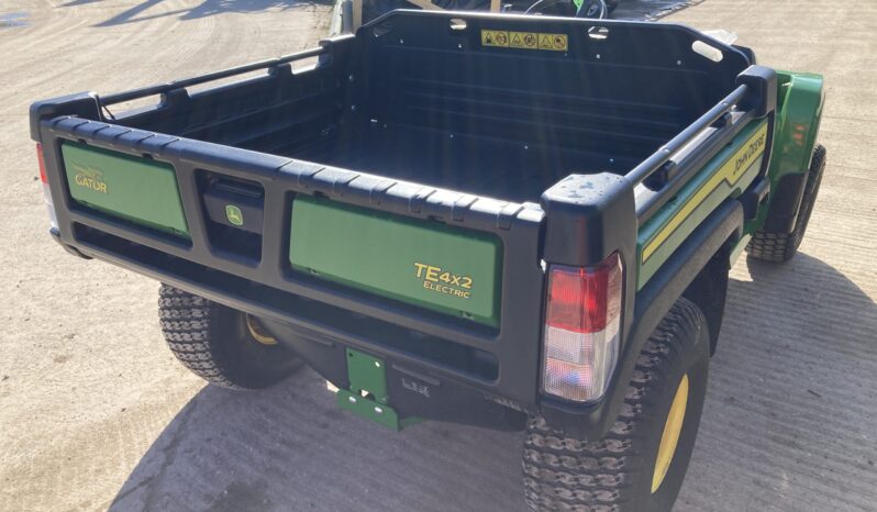 John Deere TE Gator full