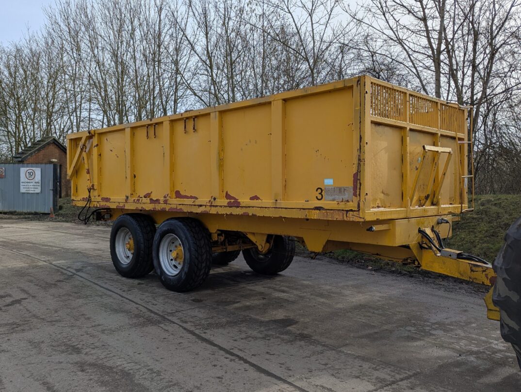 1992 Ken Wootton 13 ton trailer