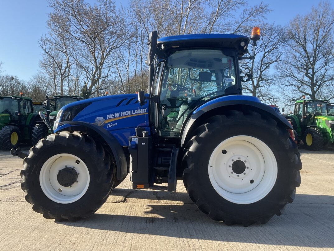 NEW HOLLAND T6.160