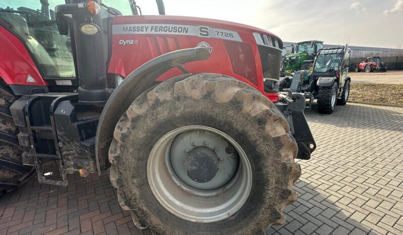 Massey Ferguson 7726S full