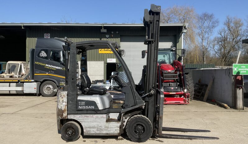 NISSAN 15 FORKLIFT full