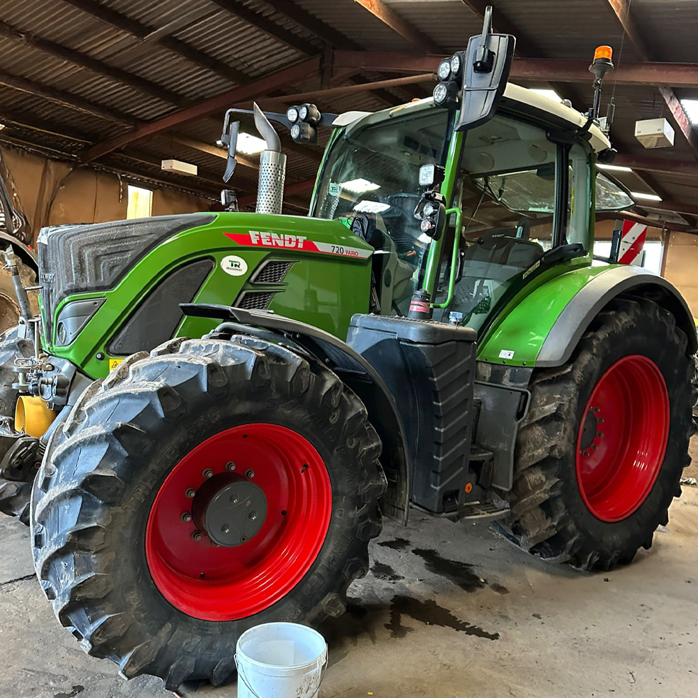 Used Fendt 720 Power+ Tractor