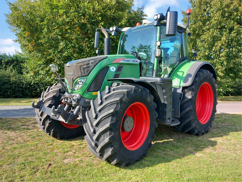 Used Fendt 720 Profi Plus Tractor