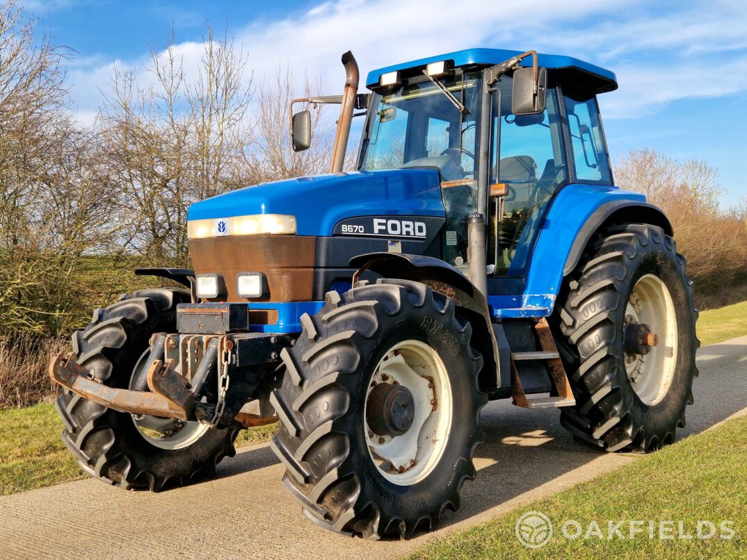 1996 New Holland 8670 4WD Tractor