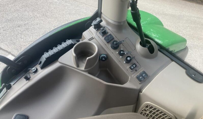 John Deere 6215R full