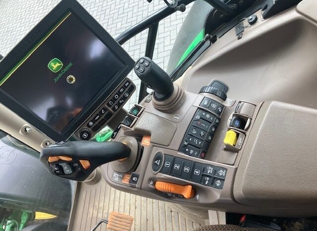 John Deere 6215R full