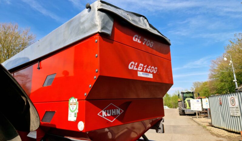 2012 Kuhn Axera 1102H – EMC fertiliser spreader full