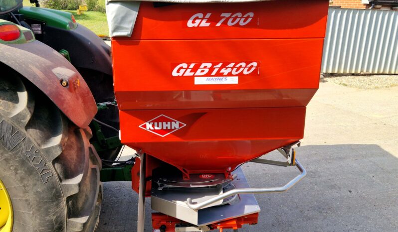 2012 Kuhn Axera 1102H – EMC fertiliser spreader full