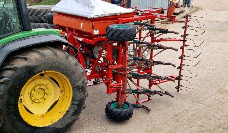 2002 Kverneland Accord TS 4m Tine Drill full