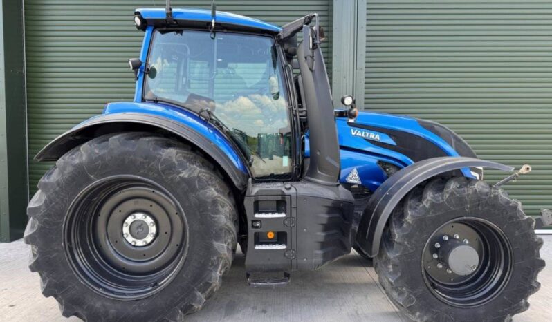 2022 Valtra T255 Versu TwinTrac  – £105,000 for sale in Somerset full