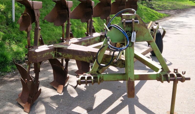 Dowdeswell DP1 6 furrow on-land plough full