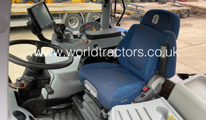 NEW HOLLAND T7.245 full