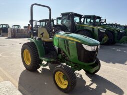 John Deere 3045R full