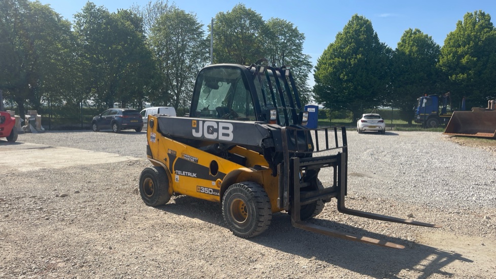 2016 JCB TELETRUK TLT35D MERCHANT MASTER 4X4 For Auction on 2025-05-20 at 08:30