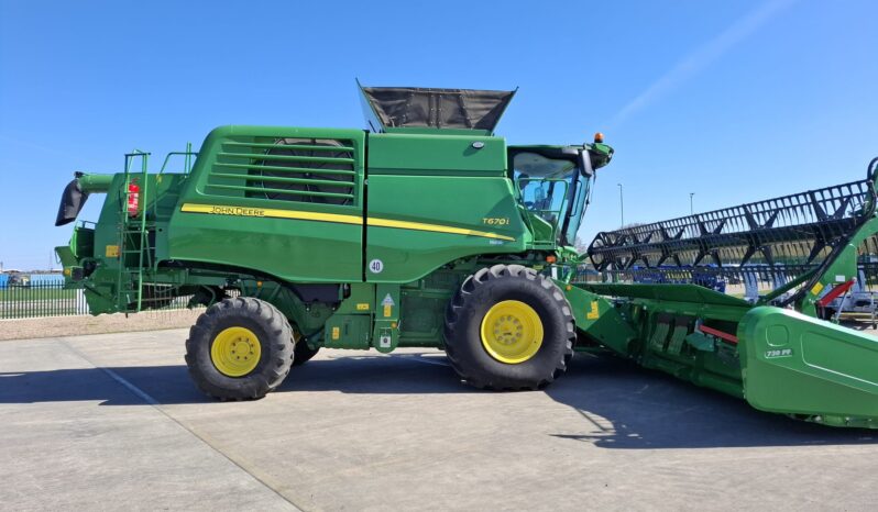 John Deere T670i full