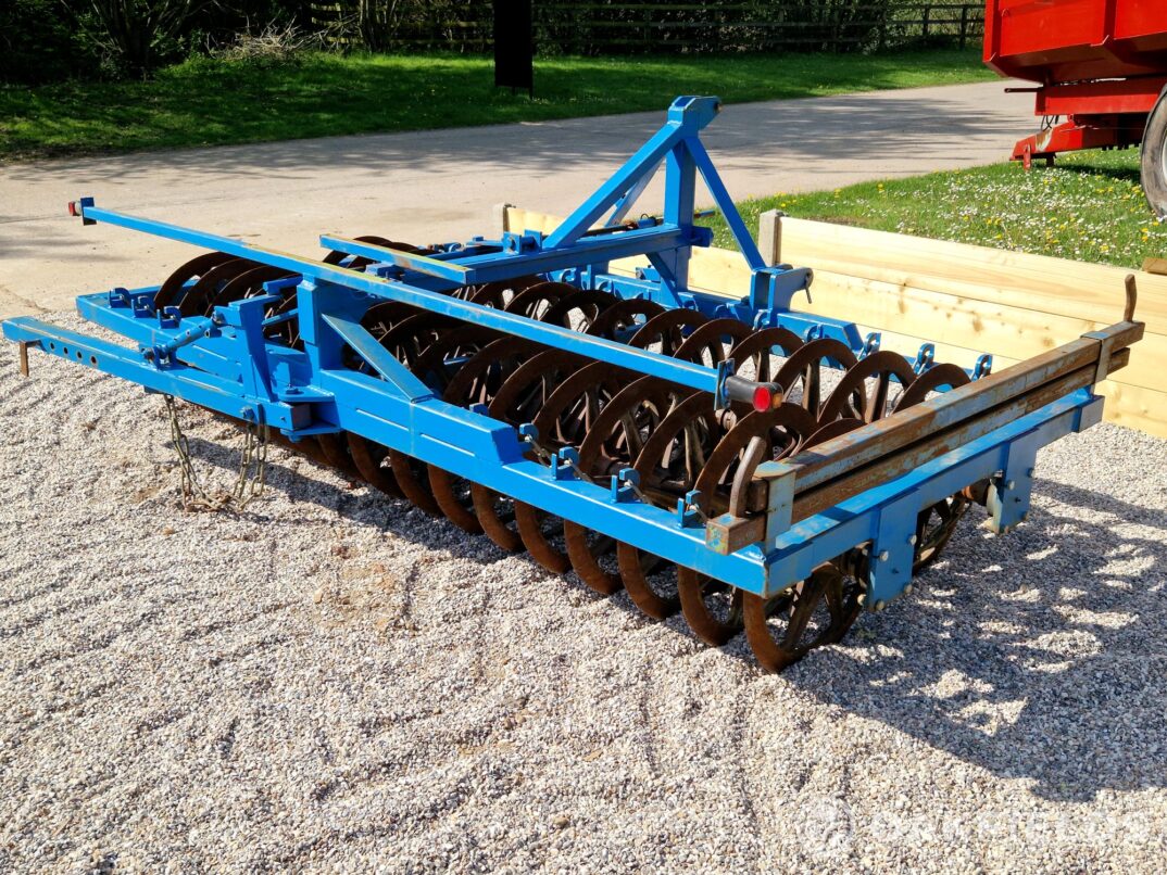 Cousins 3m furrow press