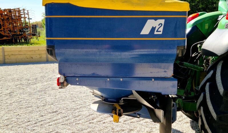 2007 KRM M2 base fertiliser spreader full