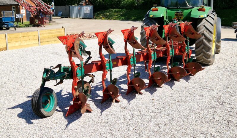 Kverneland LB85-300 6 furrow plough full
