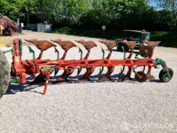 Kverneland LB85-300 6 furrow plough full