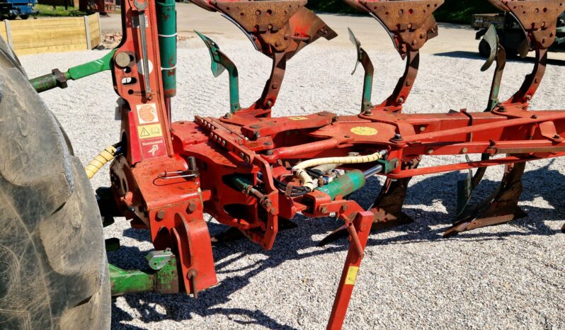 Kverneland LB85-300 6 furrow plough full