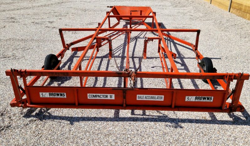 Browns Compactor B Flat 8 Bale Sledge full