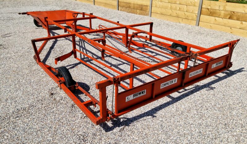 Browns Compactor B Flat 8 Bale Sledge full