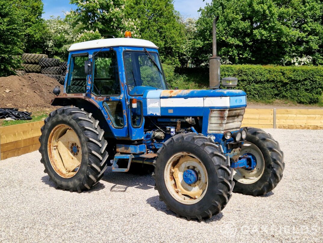 1984 Ford 8210 4WD Tractor