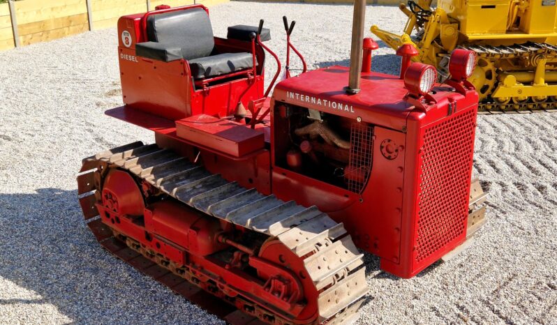 International BTD8 series 82 tracked crawler full