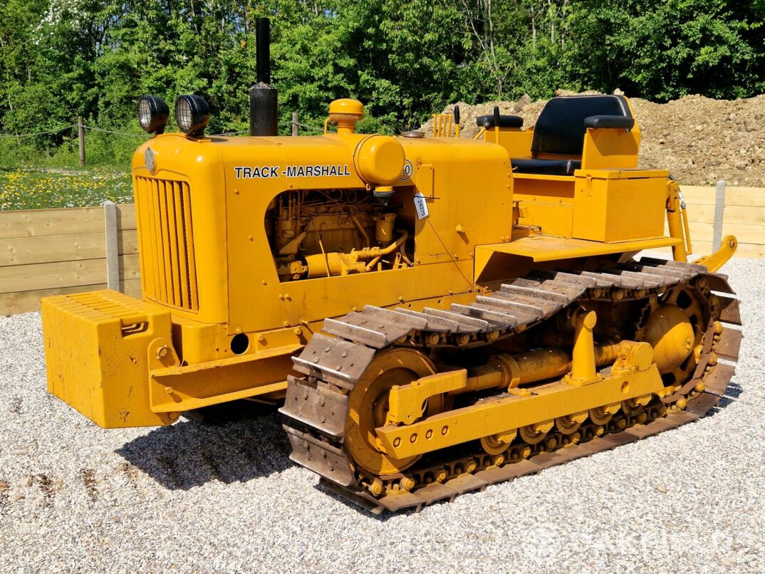 Track Marshall 70 steel tracked crawler